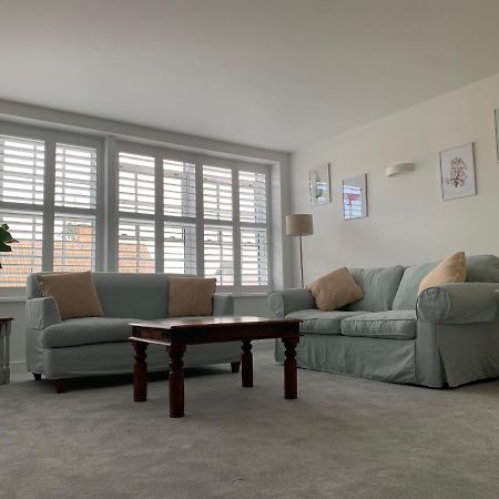Newly Refurbished Uplyme Getaway Leilighet Eksteriør bilde